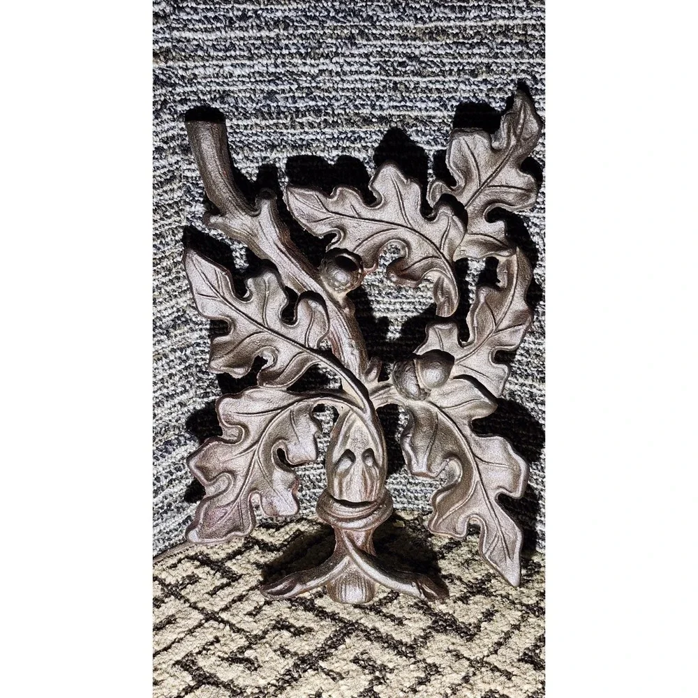 Vintage Cast Iron Wall Plaque — Oak Leaves +‎ Acorns